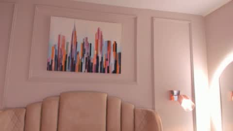 Snapshot of mia_kisses2 chatting on February 25, 2:10 am Mia online show from February 25, 2:10 am