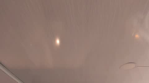 Snapshot of mia_kisses2 chatting on February 26, 2:43 am Mia online show from February 26, 2:43 am