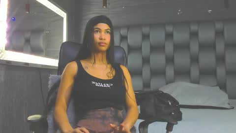 Snapshot of mia_kleim1 chatting on February 2, 6:28 pm mia_kleim1 online show from February 2, 6:28 pm