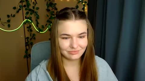 mia_lemm online show from February 26, 8:13 am