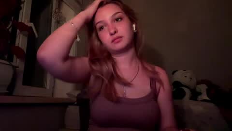 Miaaa online show from June 8, 9:26 pm