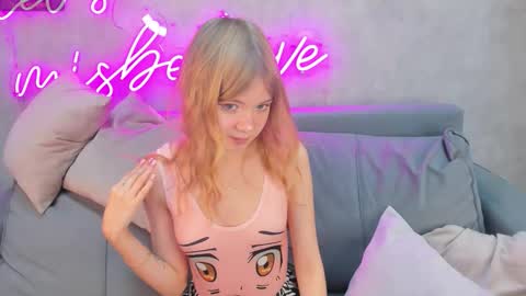 Minnie online show from November 14, 9:19 am