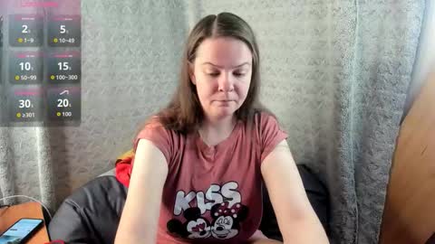 mia_lores online show from October 14, 7:31 am