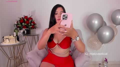 Snapshot of mia_love__ chatting on January 24, 11:34 pm MIA LOVE online show from January 24, 11:34 pm