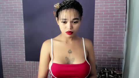 M I A online show from September 27, 7:24 am
