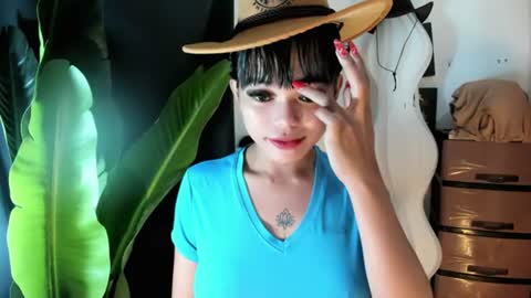 M I A online show from July 9, 12:20 pm