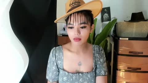 M I A online show from July 19, 2:10 pm
