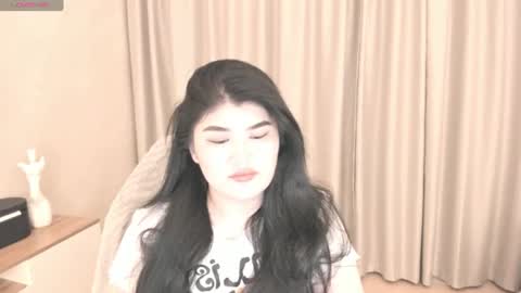 Snapshot of mia_lui chatting on June 27, 7:30 pm Mia 3 online show from June 27, 7:30 pm
