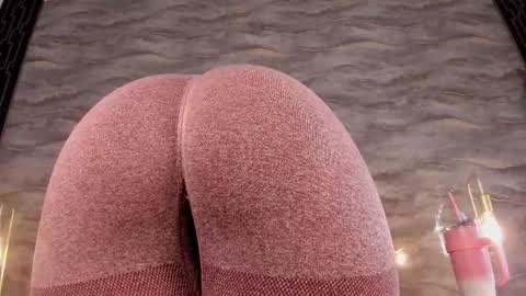 mia_luxor online show from April 1, 1:41 pm