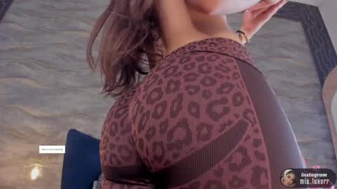 mia_luxor online show from April 13, 11:48 am