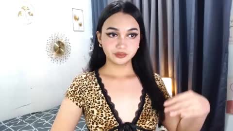 Snapshot of mia_mow chatting on January 14, 5:34 pm They called me MIA online show from January 14, 5:34 pm