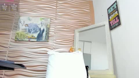 Mariana online show from February 6, 12:04 am