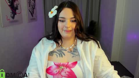 Mia online show from October 7, 12:08 am