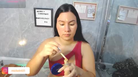 mia reys online show from December 3, 12:36 pm