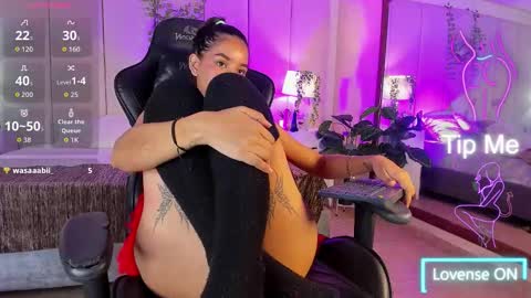 mia rousse25 online show from February 11, 4:34 pm