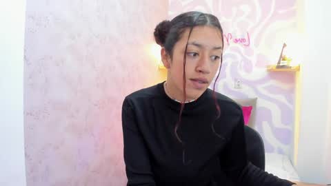 Mia . online show from May 20, 12:44 pm
