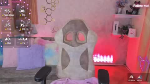 Mia online show from July 3, 1:56 am