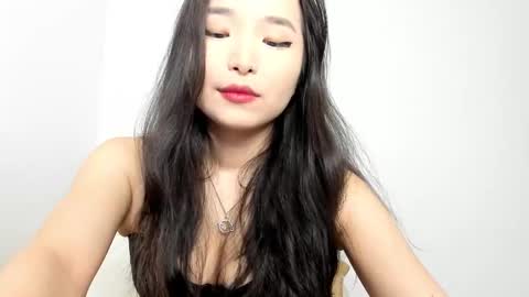 Snapshot of mia_soyun chatting on February 21, 1:45 pm Your Soyun online show from February 21, 1:45 pm