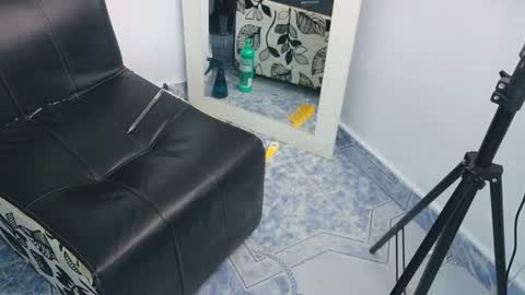 Snapshot of mia_thompson_0 chatting on July 16, 3:07 pm mia_thompson_0 online show from July 16, 3:07 pm
