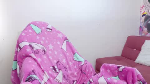 Snapshot of mia_thonson_ chatting on July 18, 12:42 pm Mia MODELO SCORE online show from July 18, 12:42 pm