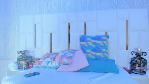 Snapshot of mia_vy chatting on November 3, 1:29 am mia_vy online show from November 3, 1:29 am