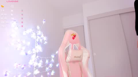     online show from December 17, 1:00 am