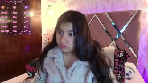 Snapshot of miaa_smiith1 chatting on February 12, 12:22 pm miaa_smiith1 online show from February 12, 12:22 pm