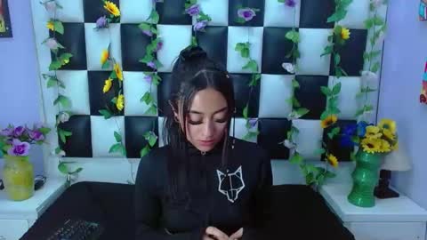 Snapshot of miaa_thopmson chatting on February 13, 7:45 am Miaa online show from February 13, 7:45 am