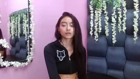 Snapshot of miaa_thopmson chatting on March 4, 1:55 am Miaa online show from March 4, 1:55 am