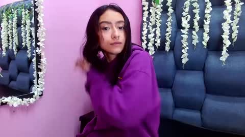 Snapshot of miaa_thopmson chatting on March 7, 6:54 pm Miaa online show from March 7, 6:54 pm