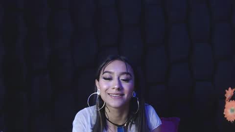 Snapshot of miaa_thopmson chatting on September 28, 10:42 am Miaa online show from September 28, 10:42 am