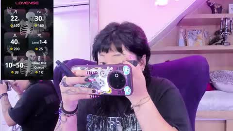 Snapshot of miaamane chatting on January 15, 12:54 pm Mia online show from January 15, 12:54 pm