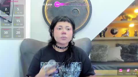 Snapshot of miaamane chatting on February 13, 12:56 pm Mia online show from February 13, 12:56 pm