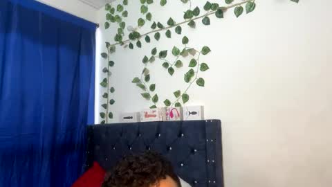 miaandluciferxxx online show from February 16, 10:10 pm