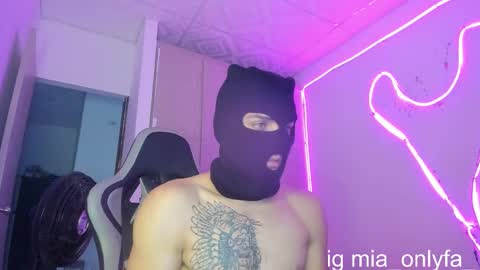 miaandluciferxxx online show from December 14, 12:38 am