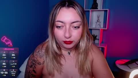 Andrea online show from December 7, 1:14 am