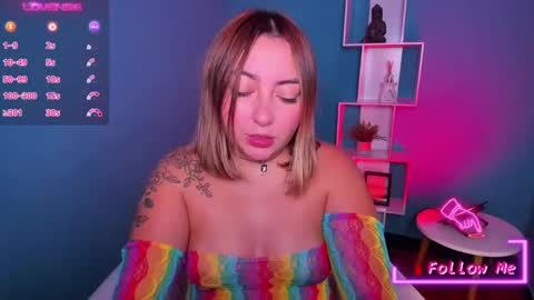 Andrea online show from February 9, 8:45 pm