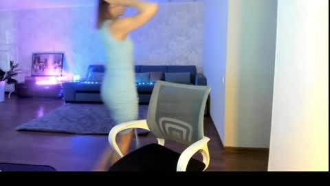 Mia online show from July 23, 4:21 am