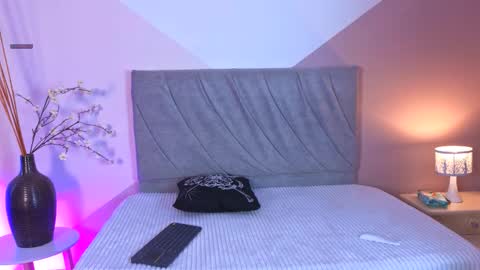 Snapshot of miablack_k chatting on November 9, 8:29 pm miablack_k online show from November 9, 8:29 pm