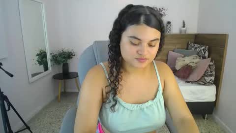 Miabloomm online show from October 7, 3:47 am