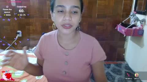 Snapshot of miabrunette23 chatting on February 23, 3:13 am MIA online show from February 23, 3:13 am