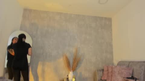 miacooper online show from December 28, 12:24 pm