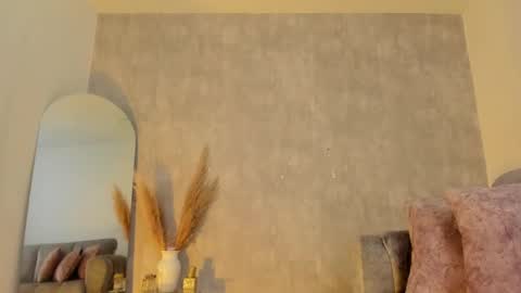 miacooper online show from January 9, 3:23 pm