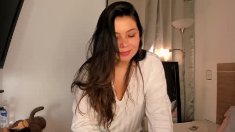 IG Yojanagomez  online show from January 6, 6:58 am