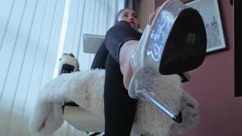 Mia Carter  Schedule 800 - 1430 gtm-5 online show from October 13, 4:07 pm