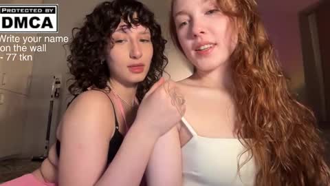 Mia online show from April 13, 11:32 pm