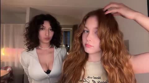 Mia online show from June 18, 10:36 pm