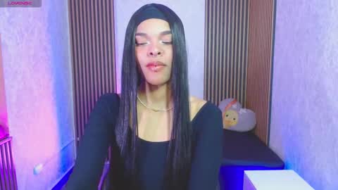 Mia online show from November 3, 3:08 am