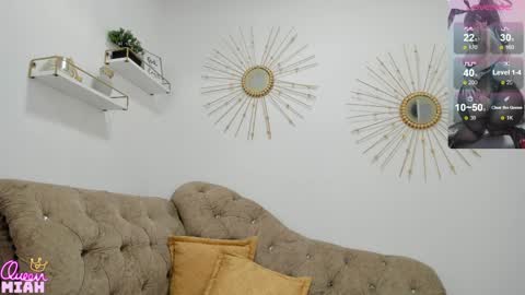 Miah Collins online show from April 6, 6:53 pm