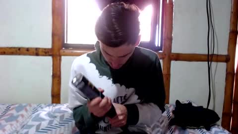 Snapshot of miahells chatting on November 2, 2:08 pm Mia Sam online show from November 2, 2:08 pm